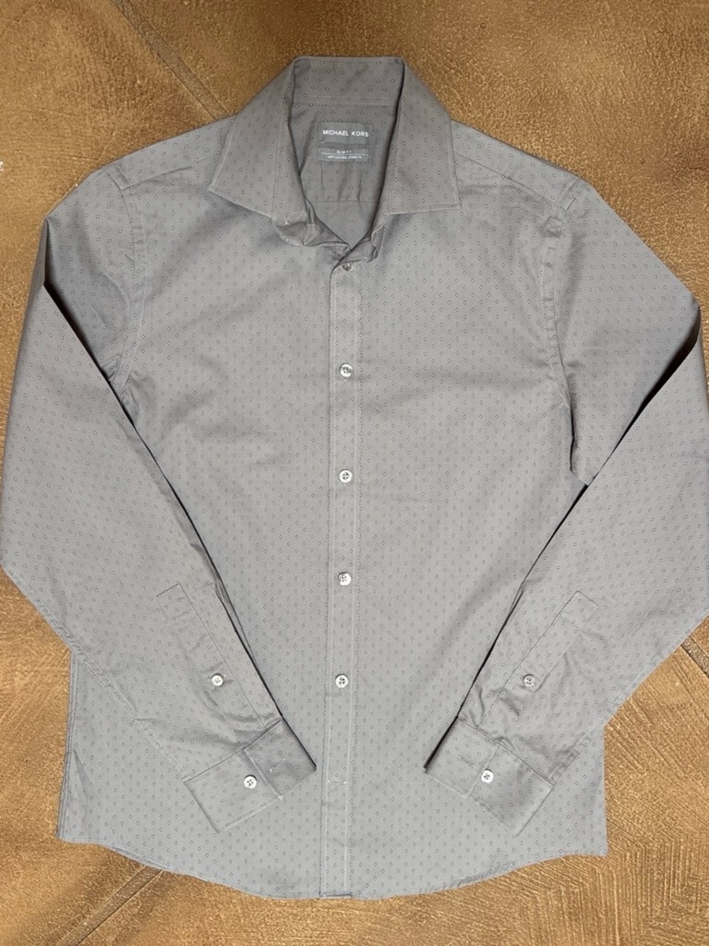 Michael Kors Men’s Grey Patterned Dress Shirt - Slim Fit, Untucked Length MEDIUM